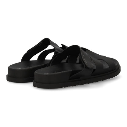 2Q43-Negro