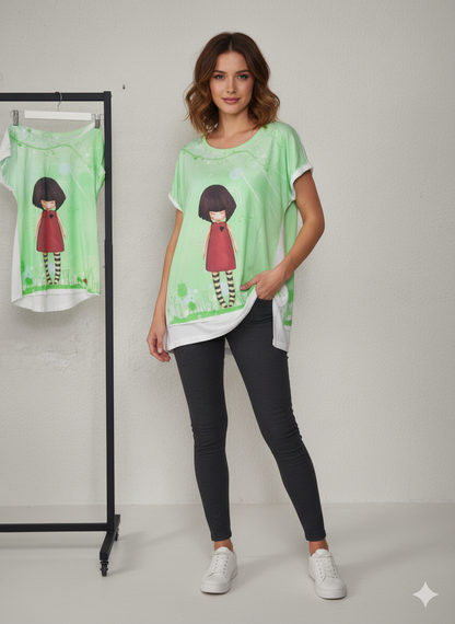 Camiseta Gorjuss Green - modelo vista frontal