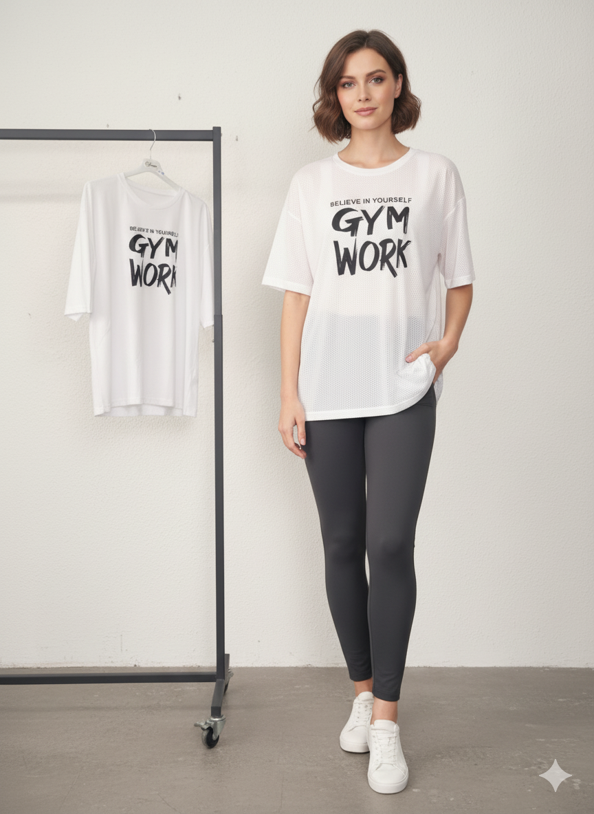 Camiseta Gym Work Believe blanca - modelo vista frontal