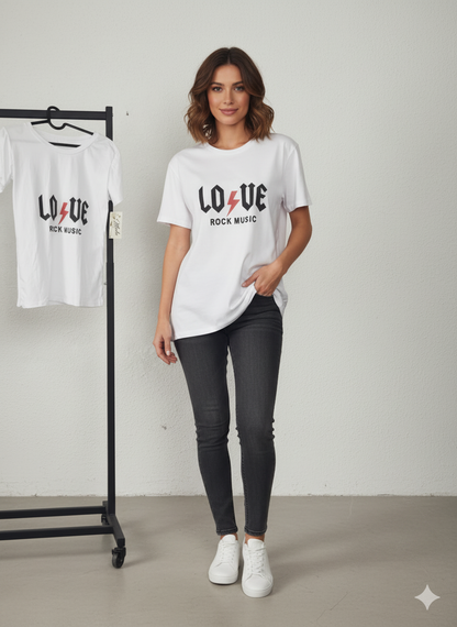 Camiseta Love Rock Music blanca - modelo vista frontal